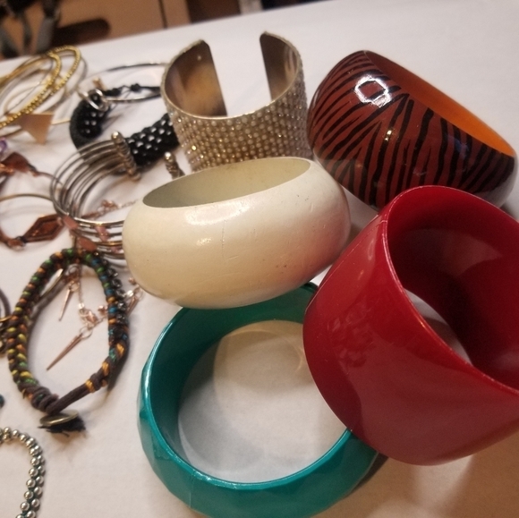 Bracelet Craft Junk/Jewelry lot - Picture 4 of 9